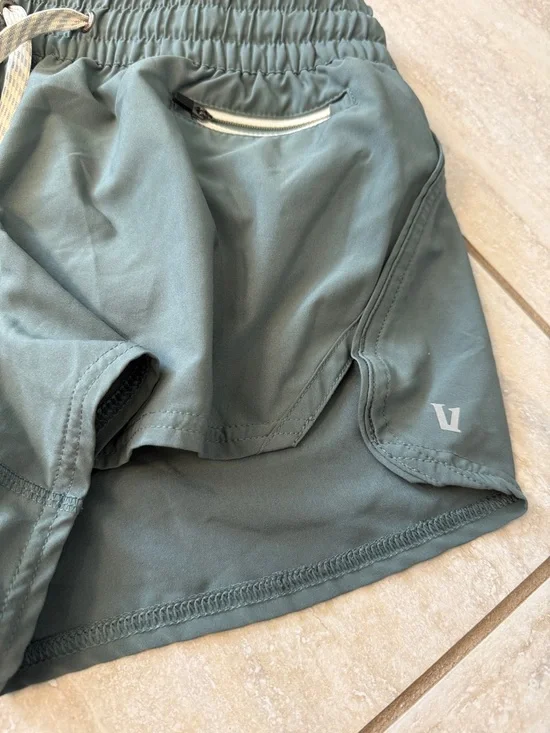 Vuori Clementine Shorts - Picture 5 of 15